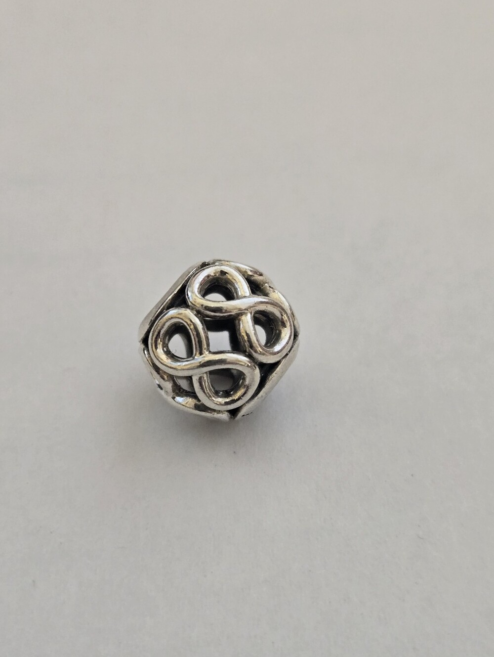 Pandora Infinite Shine Charm